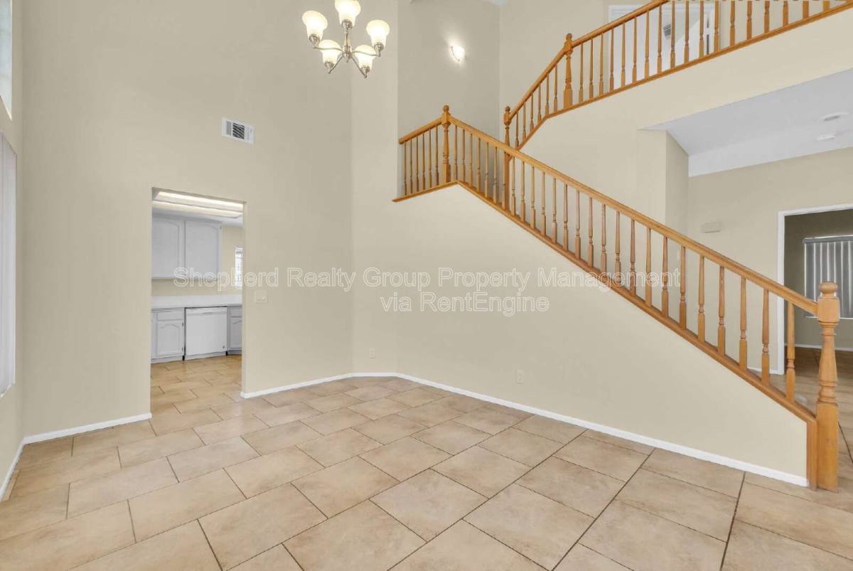 House for rent at 19944 Westerly Dr, Riverside, CA 92508