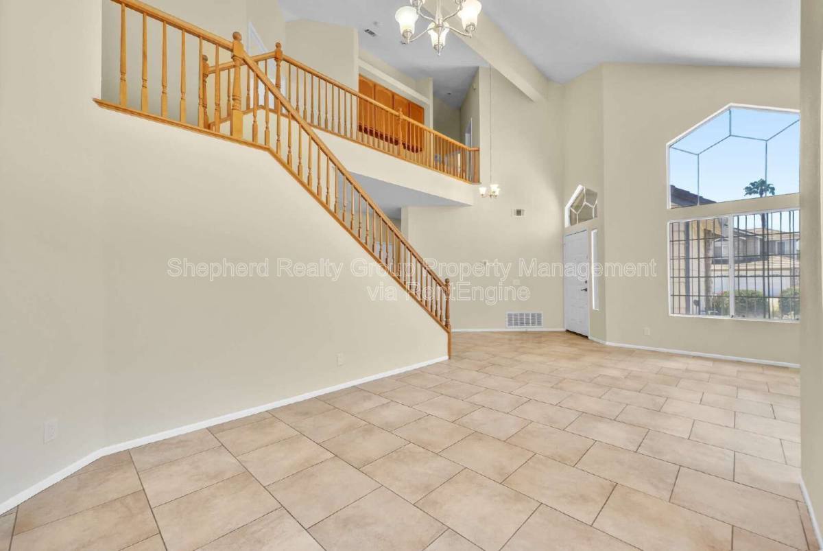 House for rent at 19944 Westerly Dr, Riverside, CA 92508