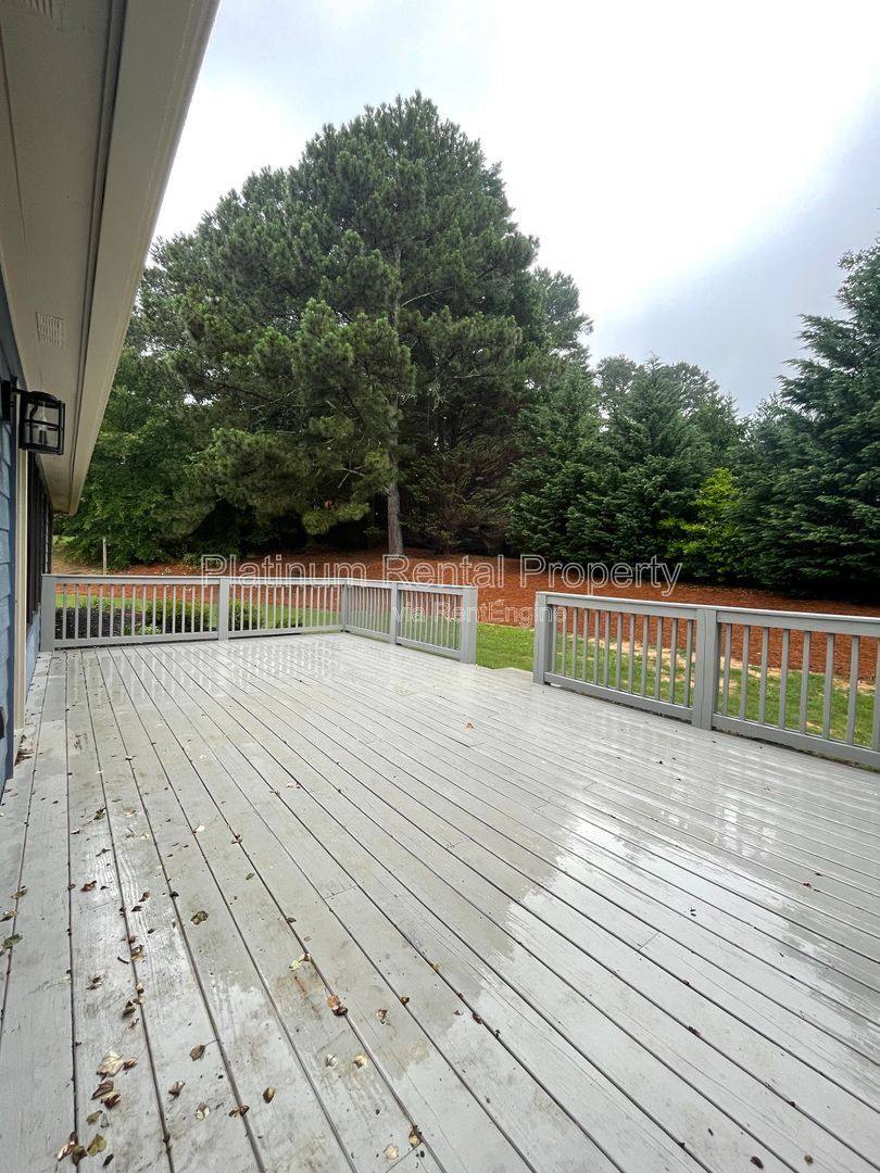 House for rent at 1745 Berry Court, Cumming, GA 30041