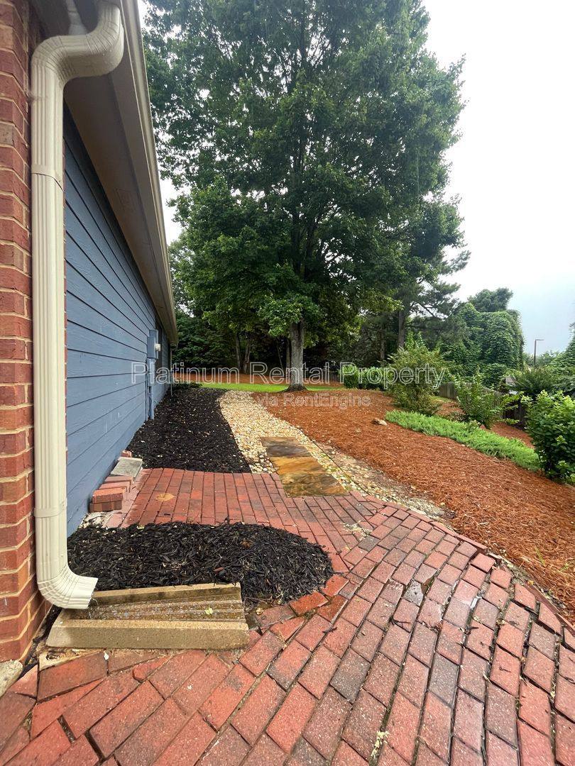 House for rent at 1745 Berry Court, Cumming, GA 30041