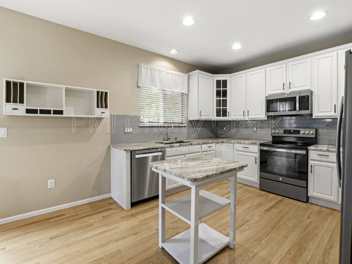 House for rent at 10740 Southhaven Circle, Littleton, CO 80126