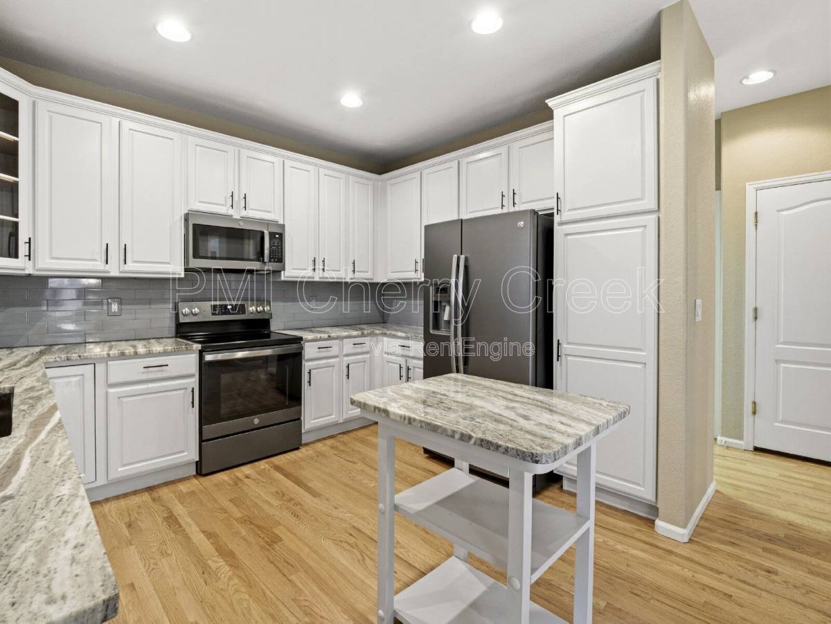 House for rent at 10740 Southhaven Circle, Littleton, CO 80126