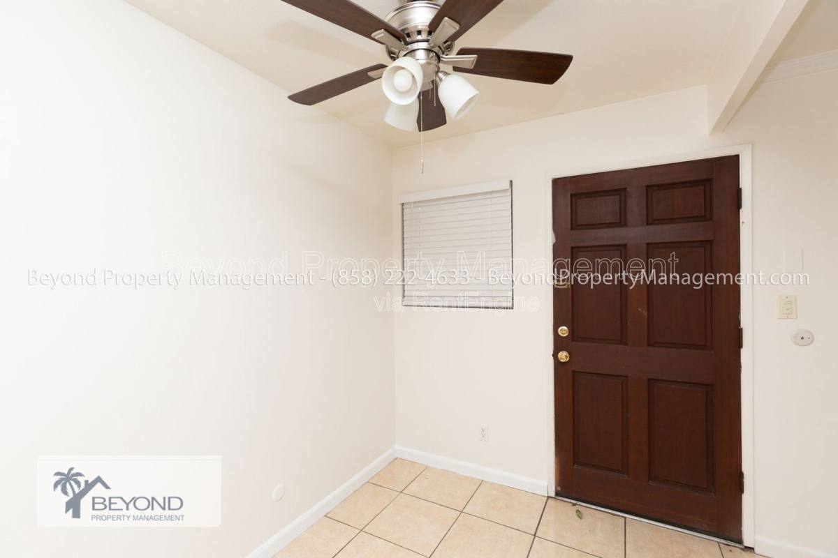 Apartment for rent at 4885 Cole St #3, San Diego, CA 92117