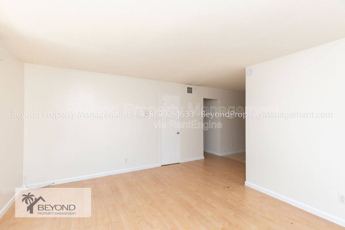 Apartment for rent at 4885 Cole St #3, San Diego, CA 92117