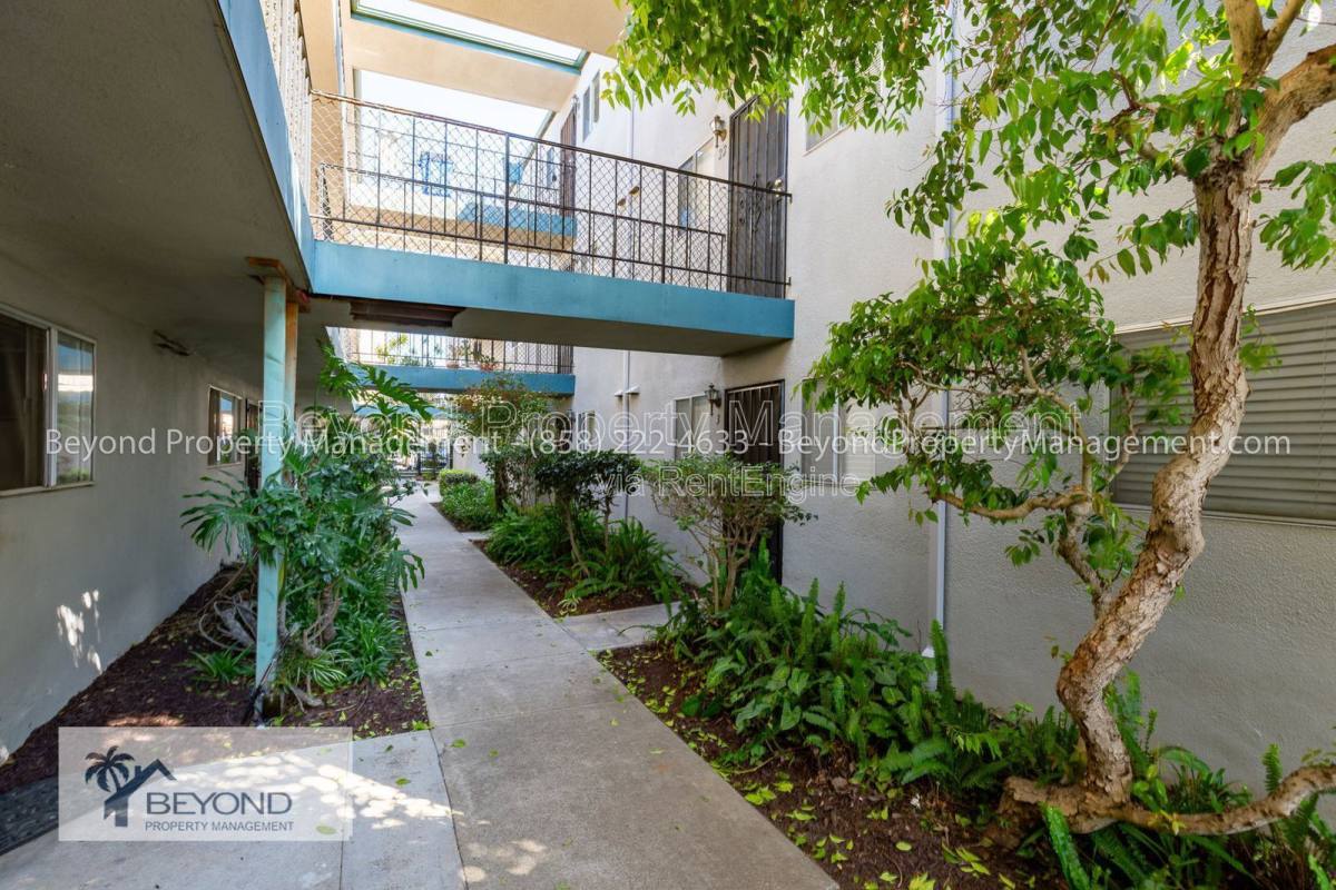Apartment for rent at 4885 Cole St #3, San Diego, CA 92117