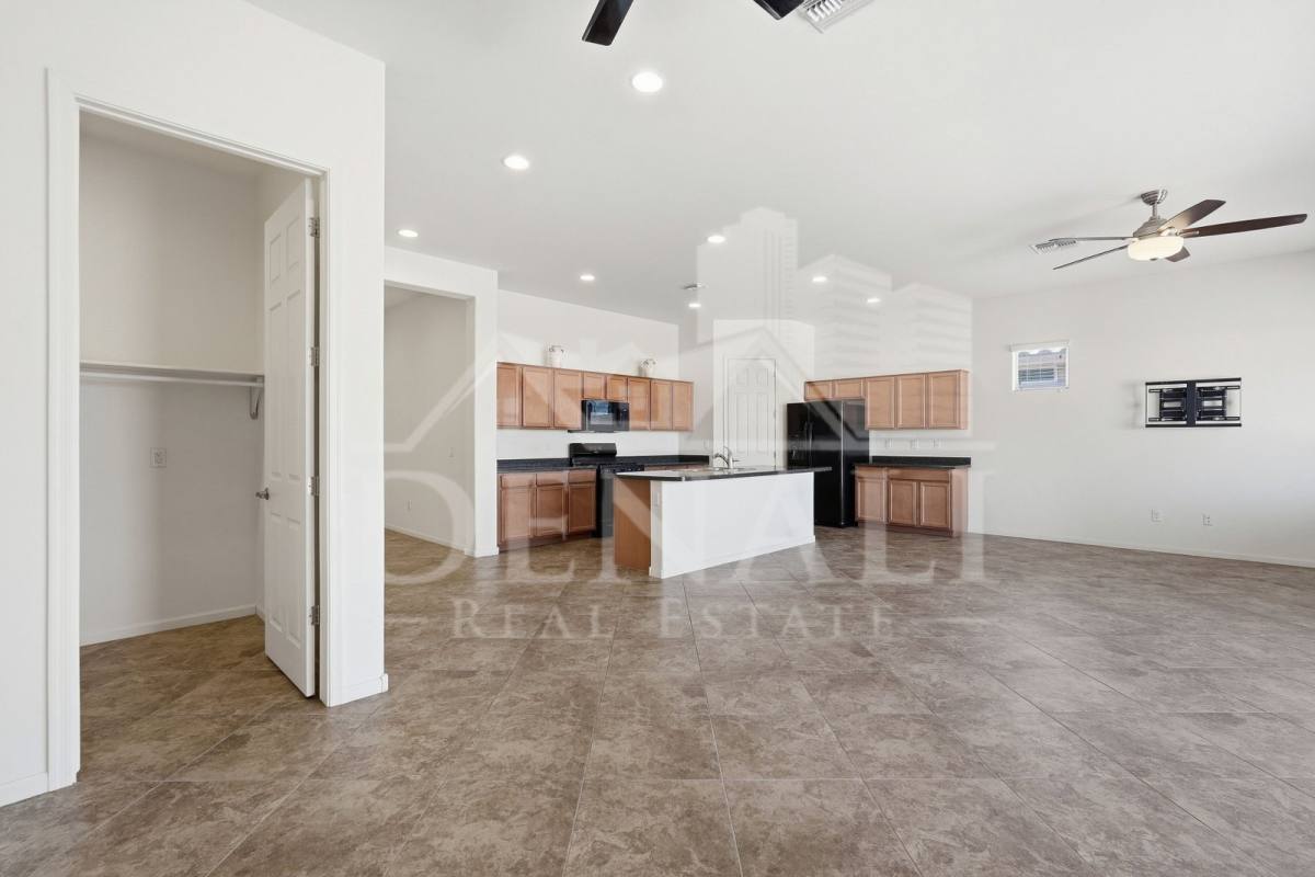 House for rent at 6474 W Willow Falls Way, Tucson, AZ 85757