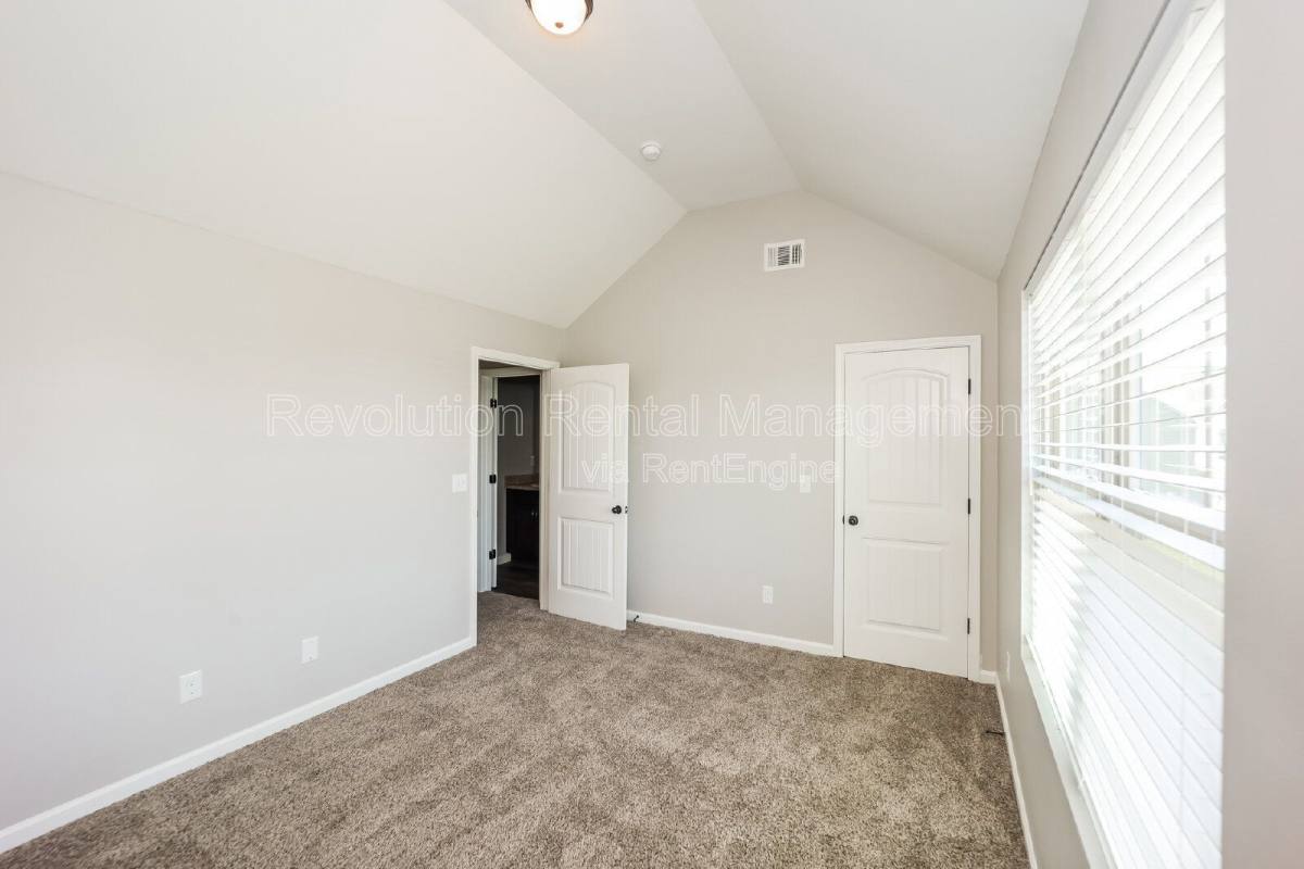 Condo for rent at 116 Slate Dr, Griffin, GA 30224
