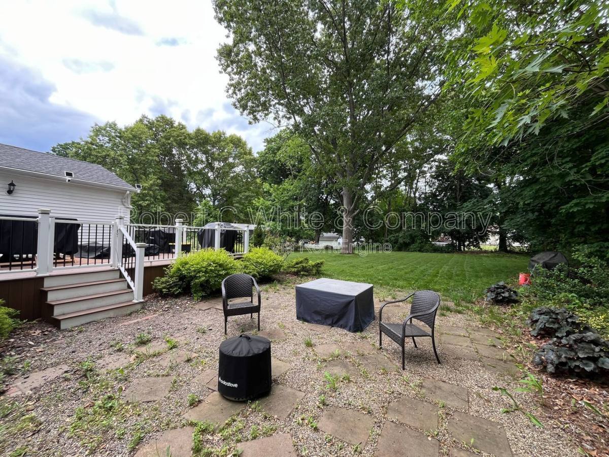 House for rent at 29 Bowen Rd, North Haven, CT 06473