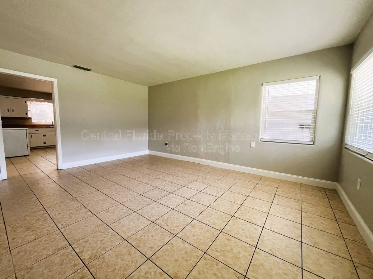 Apartment for rent at 1510 Altaloma Ave, Orlando, FL 32803