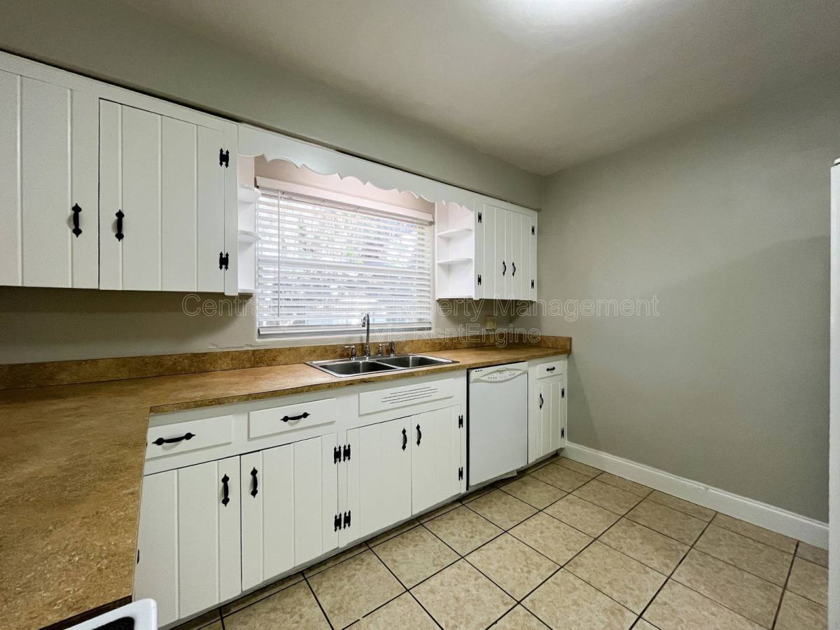 Apartment for rent at 1510 Altaloma Ave, Orlando, FL 32803