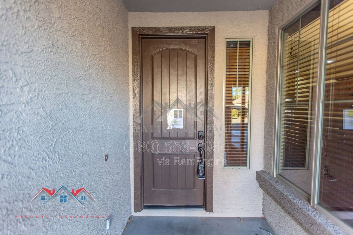 House for rent at 11751 W Daley Lane, Sun City, AZ 85373