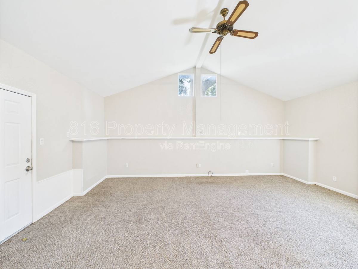 House for rent at 4321 N Lister Ave, Kansas City, MO 64117