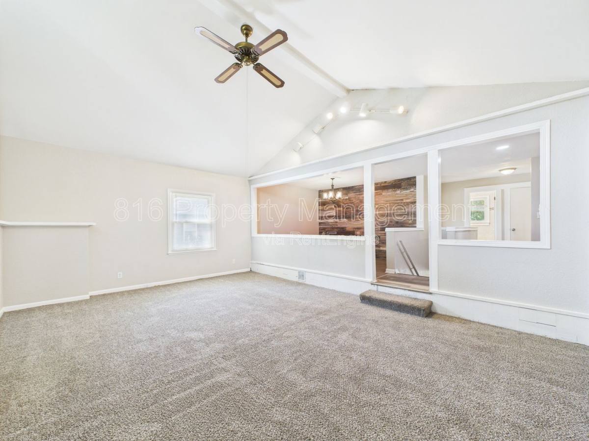 House for rent at 4321 N Lister Ave, Kansas City, MO 64117