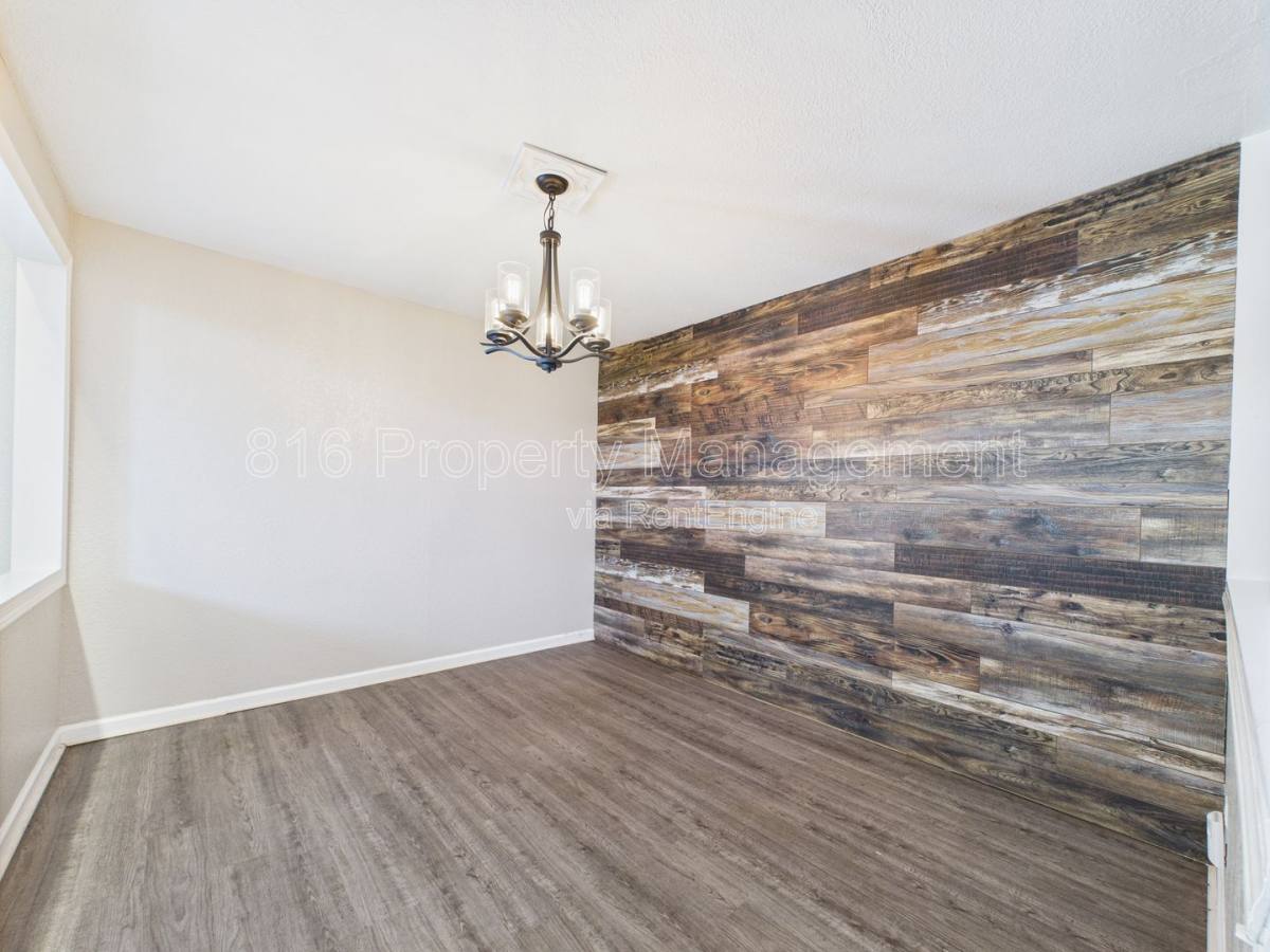 House for rent at 4321 N Lister Ave, Kansas City, MO 64117