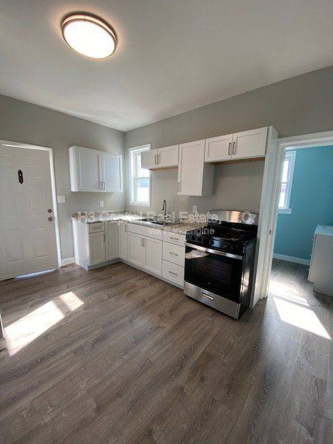 House for rent at 408 W Clay St, Collinsville, IL 62234