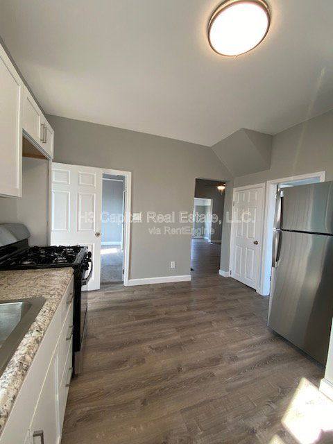House for rent at 408 W Clay St, Collinsville, IL 62234