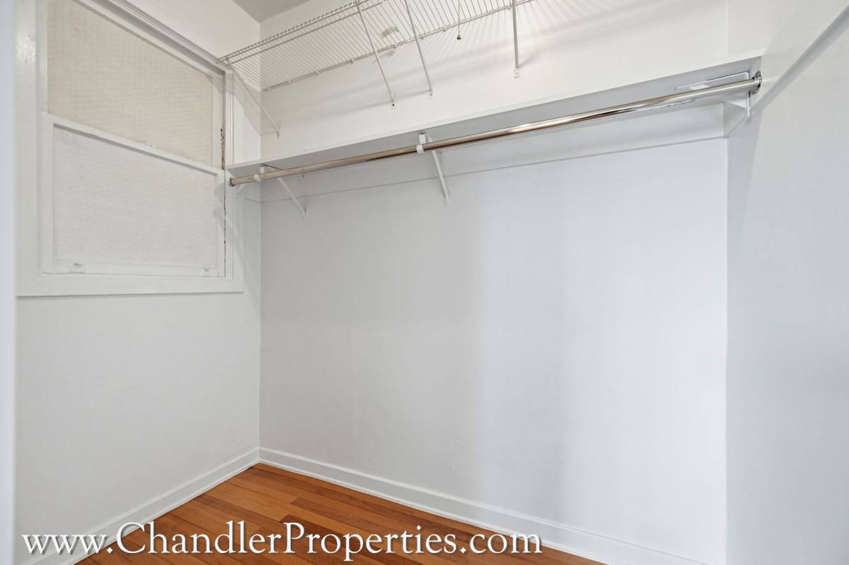 Apartment for rent at 625 Scott St, San Francisco, CA 94117