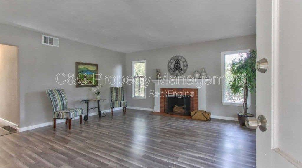 Apartment for rent at 1420 Munras Ave #A, Monterey, CA 93940