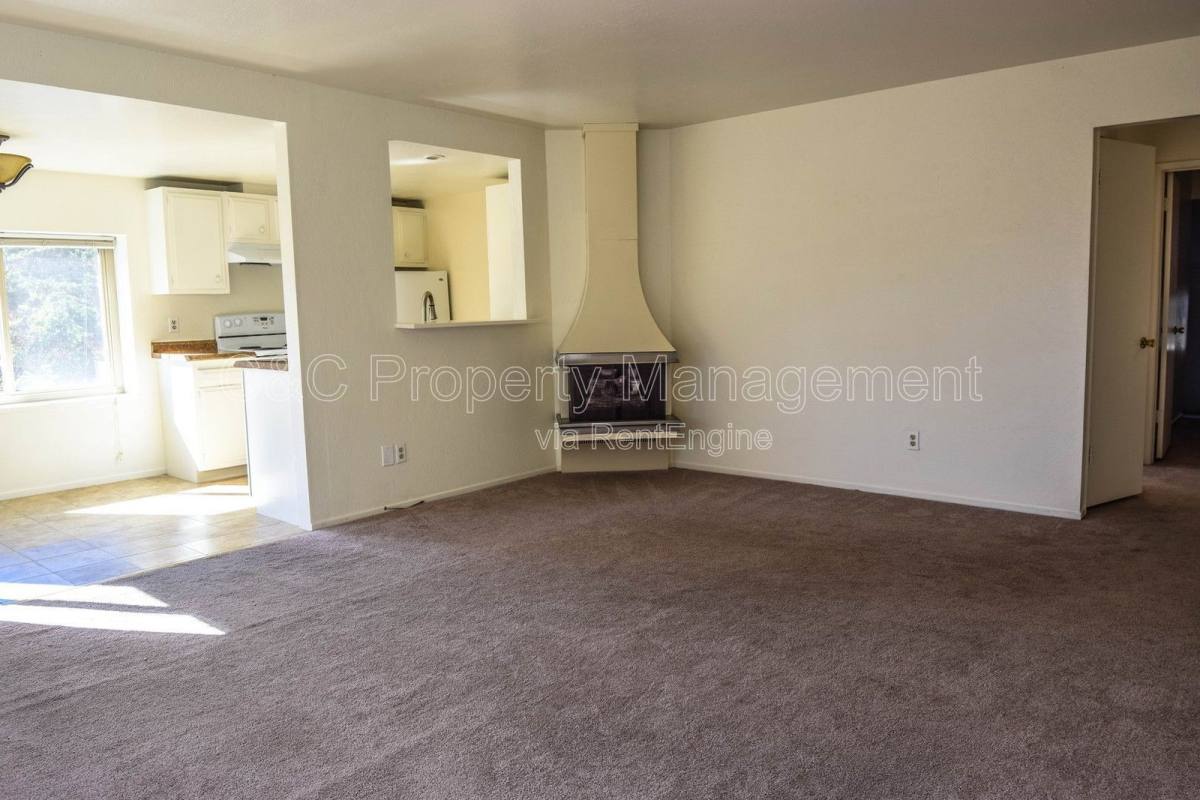 Apartment for rent at 868 Lighthouse Ave N, Pacific Grove, CA 93950