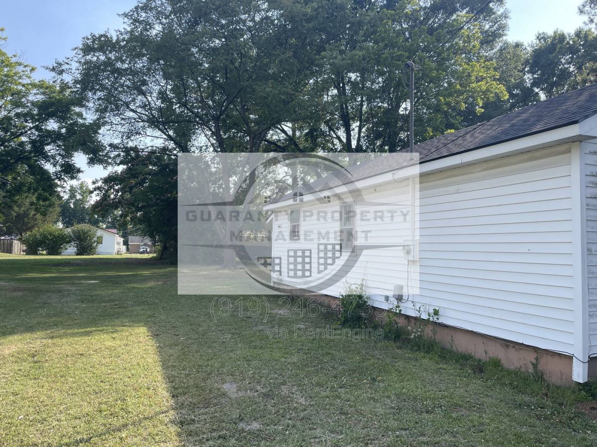 House for rent at 404 E Elizabeth St, Selma, NC 27576