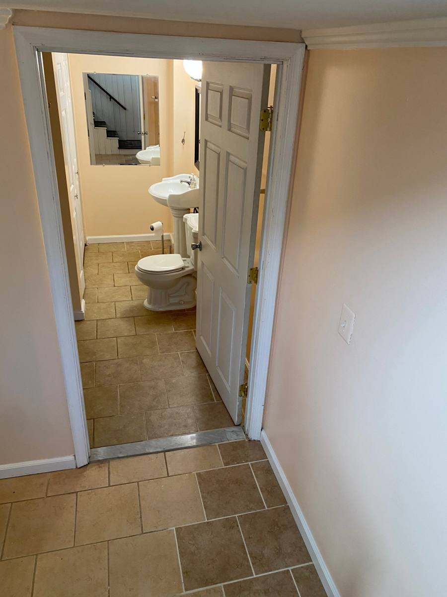 House for rent at 1237 Circle Dr, Halethorpe, MD 21227