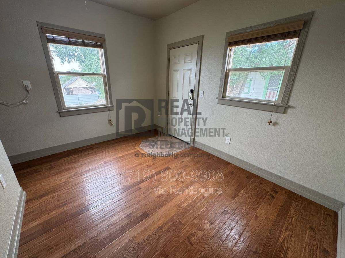 Apartment for rent at 902 W 11th St #6, Pueblo, CO 81003