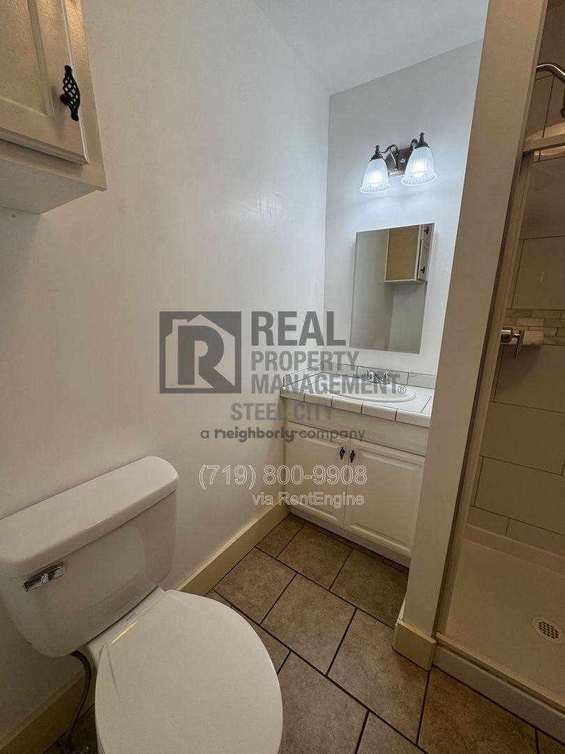 Apartment for rent at 902 W 11th St #6, Pueblo, CO 81003