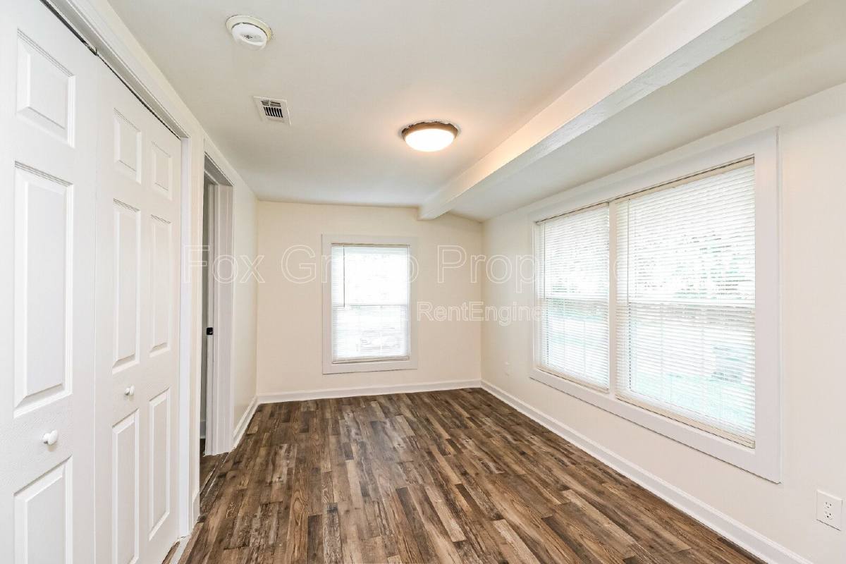 House for rent at 709 S Davis Ave, Newton, NC 28658
