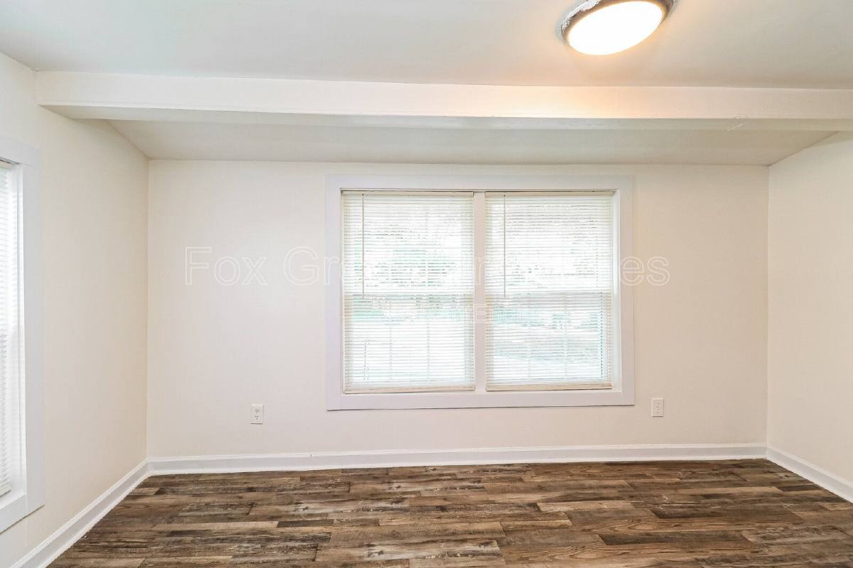 House for rent at 709 S Davis Ave, Newton, NC 28658
