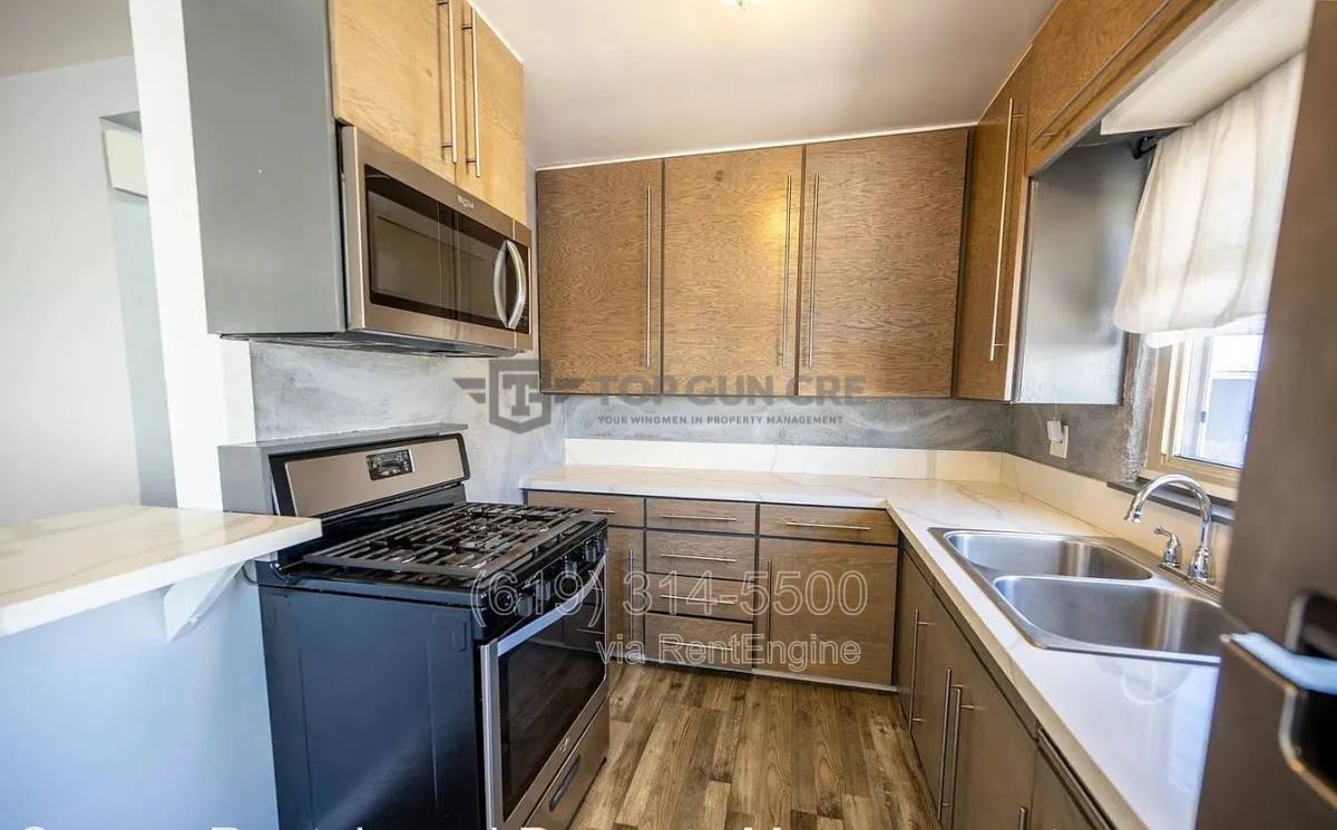 Apartment for rent at 4026-32 Utah St #4032, San Diego, CA 92104
