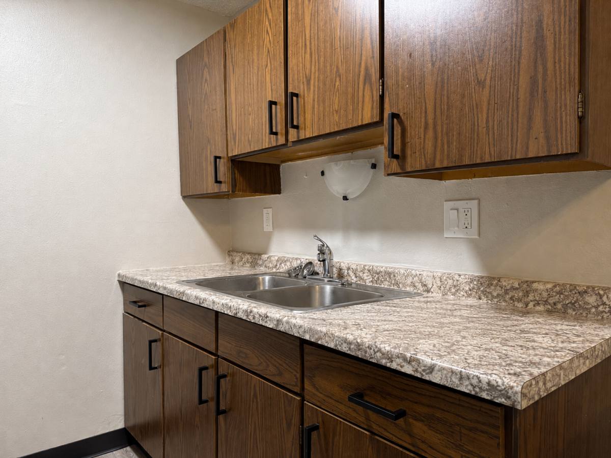 Apartment for rent at 1445 W Gateway Circle S #4, Fargo, ND 58103
