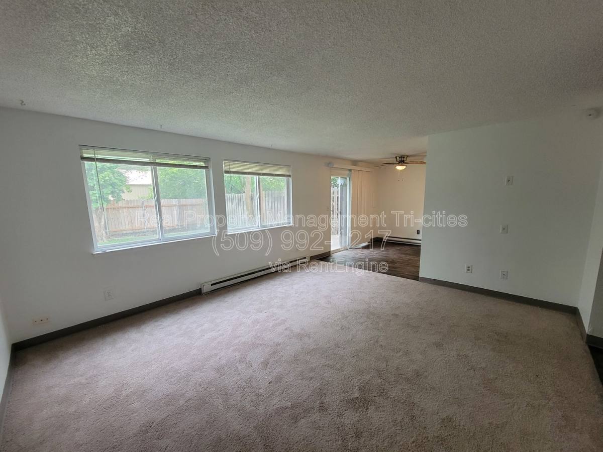 Apartment for rent at 2213 W 13th Ave #A, Kennewick, WA 99337