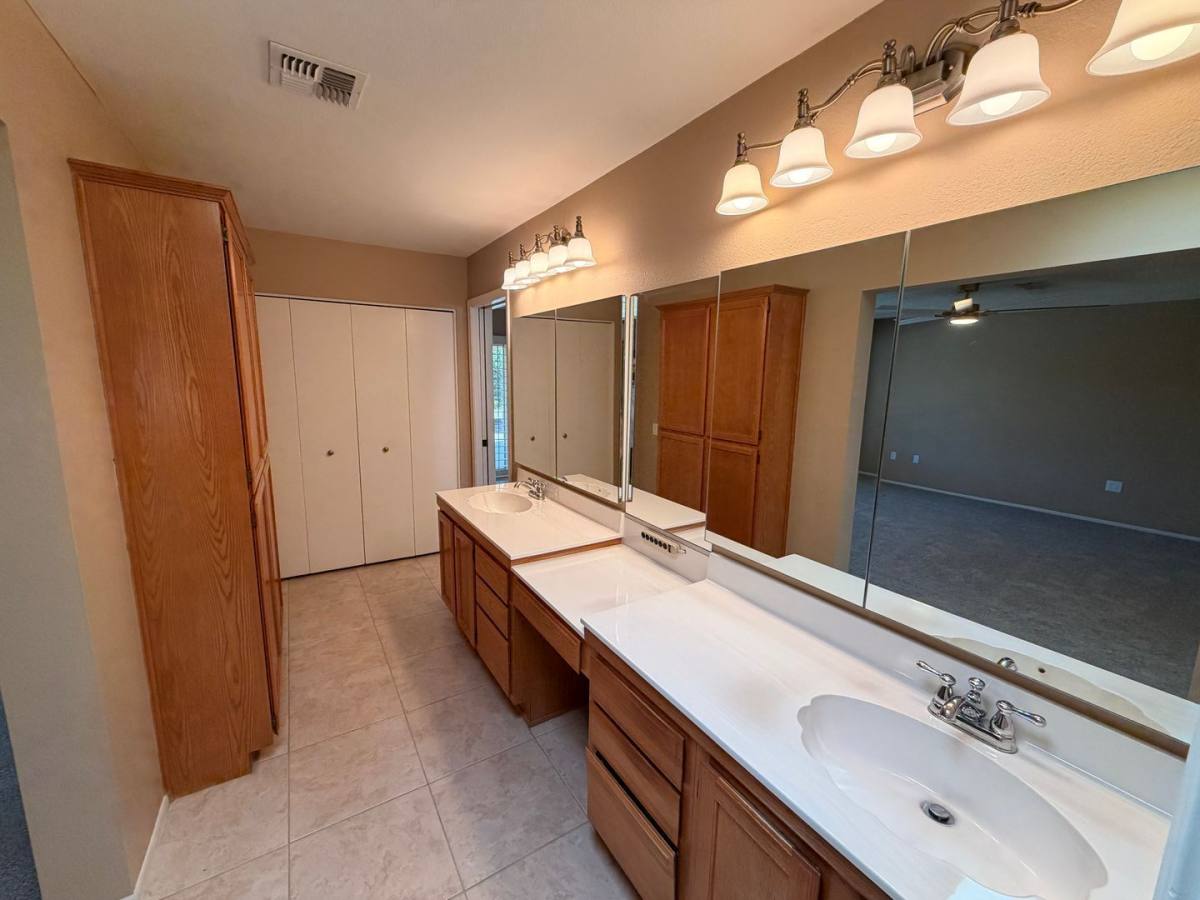 House for rent at 14607 W Yosemite Dr, Sun City West, AZ 85375