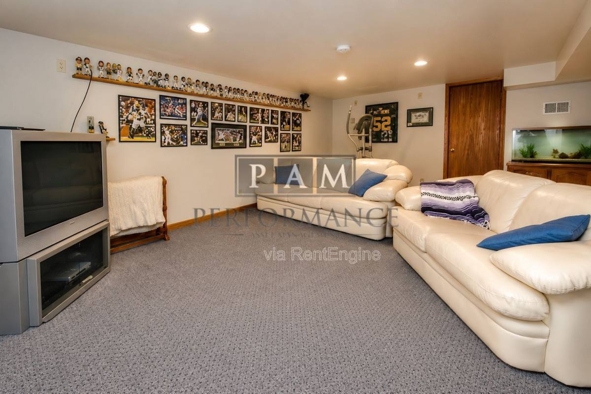 House for rent at 11407 W Mount Vernon Ave, Milwaukee, WI 53226