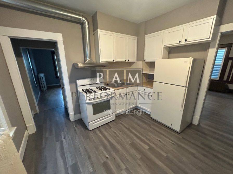 House for rent at 1213 S 72nd St, Milwaukee, WI 53214