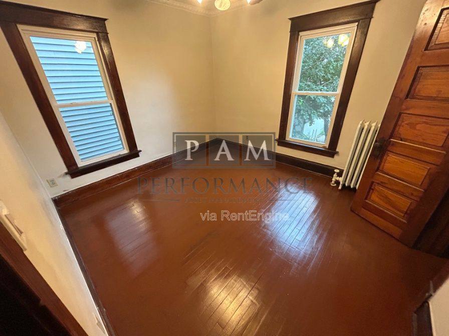 House for rent at 1213 S 72nd St, Milwaukee, WI 53214