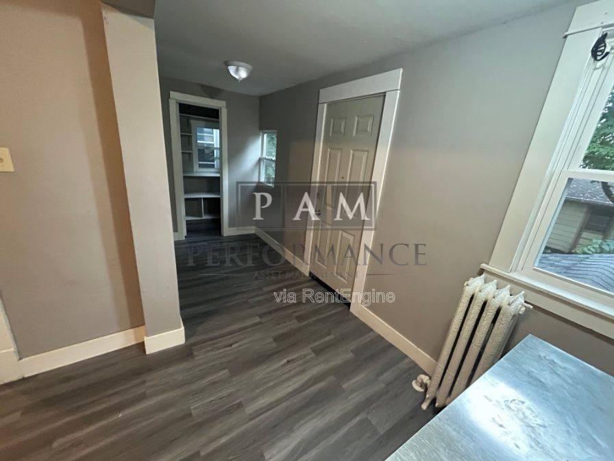 House for rent at 1213 S 72nd St, Milwaukee, WI 53214