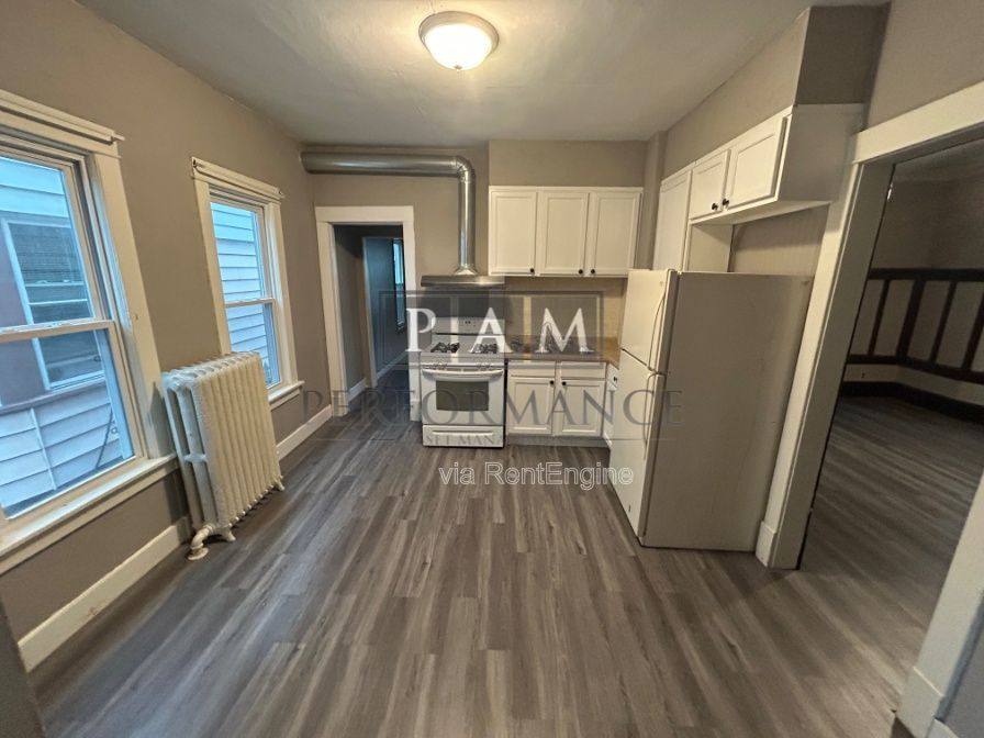 House for rent at 1213 S 72nd St, Milwaukee, WI 53214