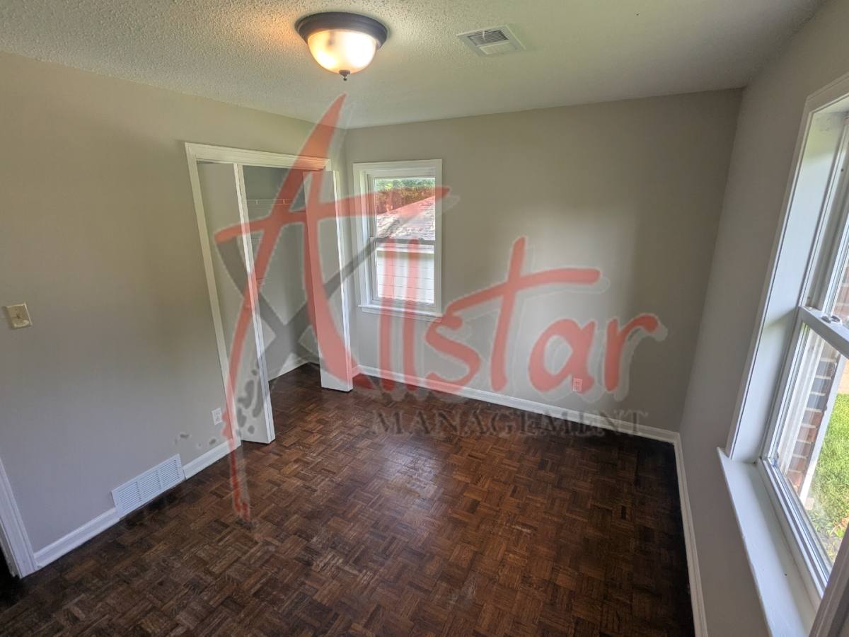 House for rent at 1319 Stateline Rd, Southaven, MS 38671