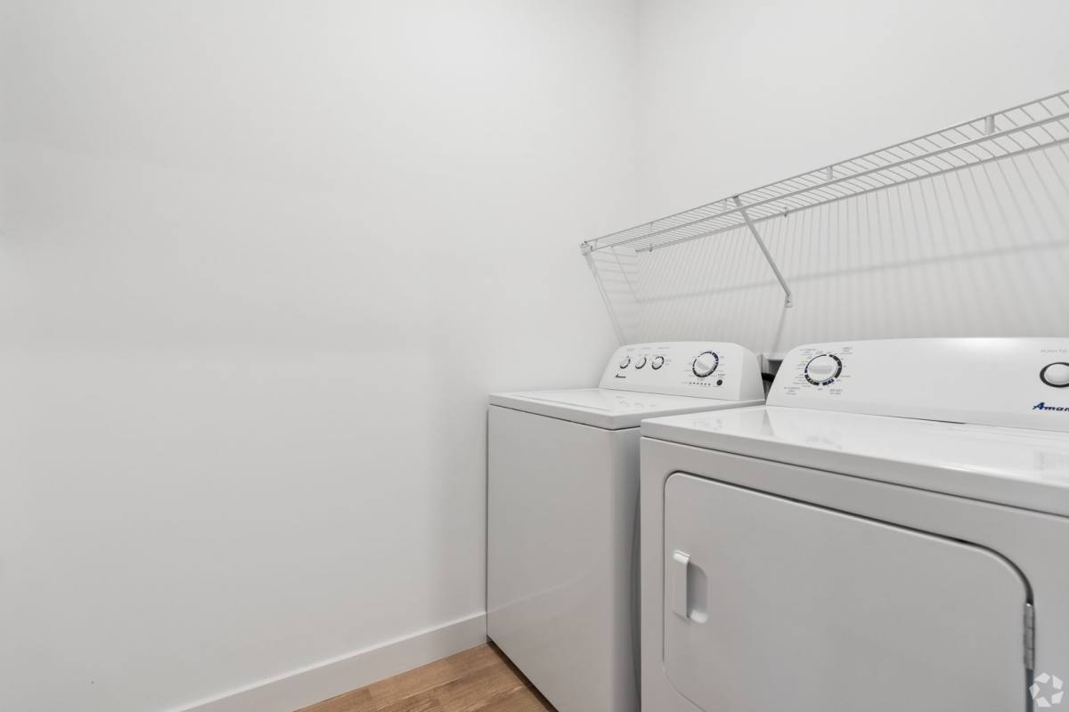 Apartment for rent at 1100 Armstrong Mill Rd, Lexington, KY 40517