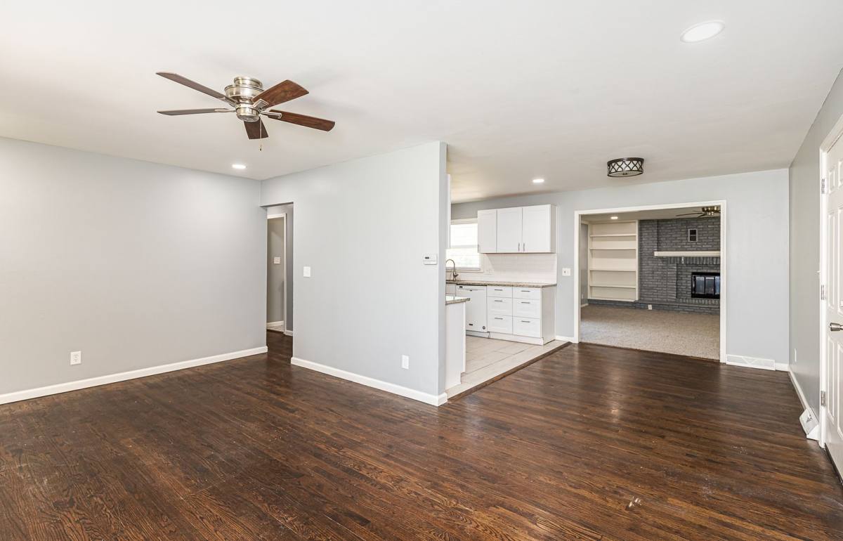 House for rent at 8216 Ruskin Way, Kansas City, MO 64134
