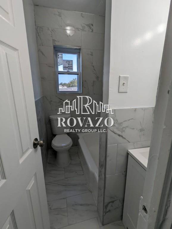 Apartment for rent at 64 Summer Ave, Newark, NJ 07104