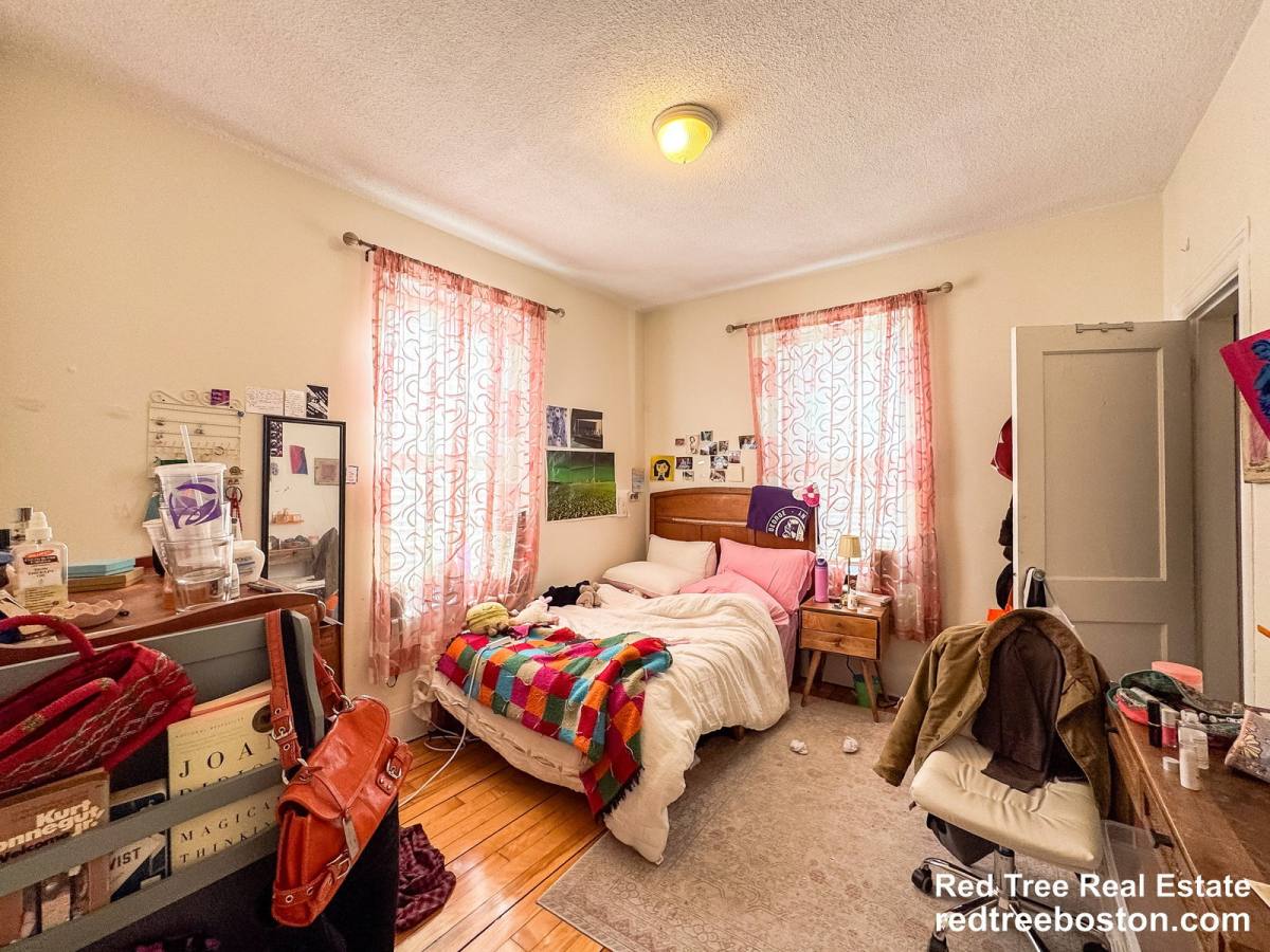 Apartment for rent at 12 Glenville Ave #1, Allston, MA 02134