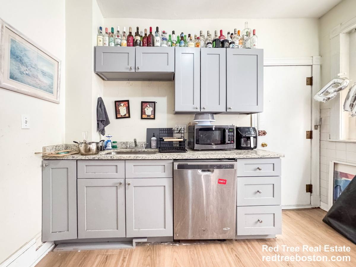 Apartment for rent at 12 Glenville Ave #1, Allston, MA 02134