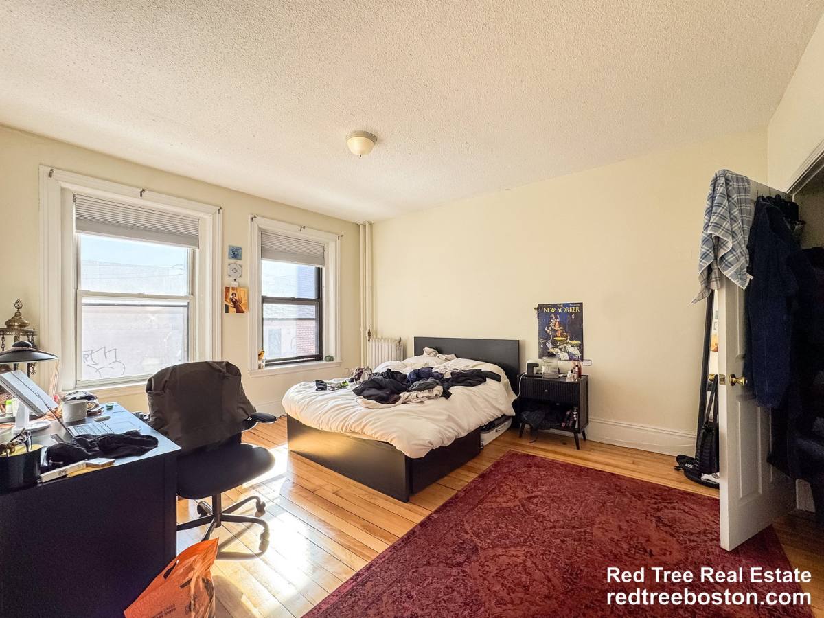 Apartment for rent at 12 Glenville Ave #1, Allston, MA 02134