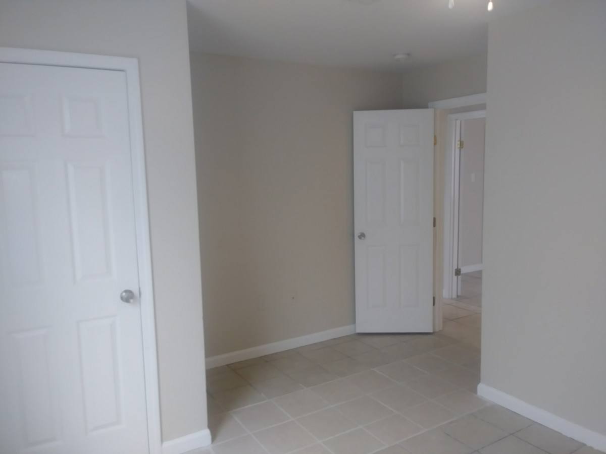 Apartment for rent at 2325-2327 Winthrop St, New Orleans, LA 70117