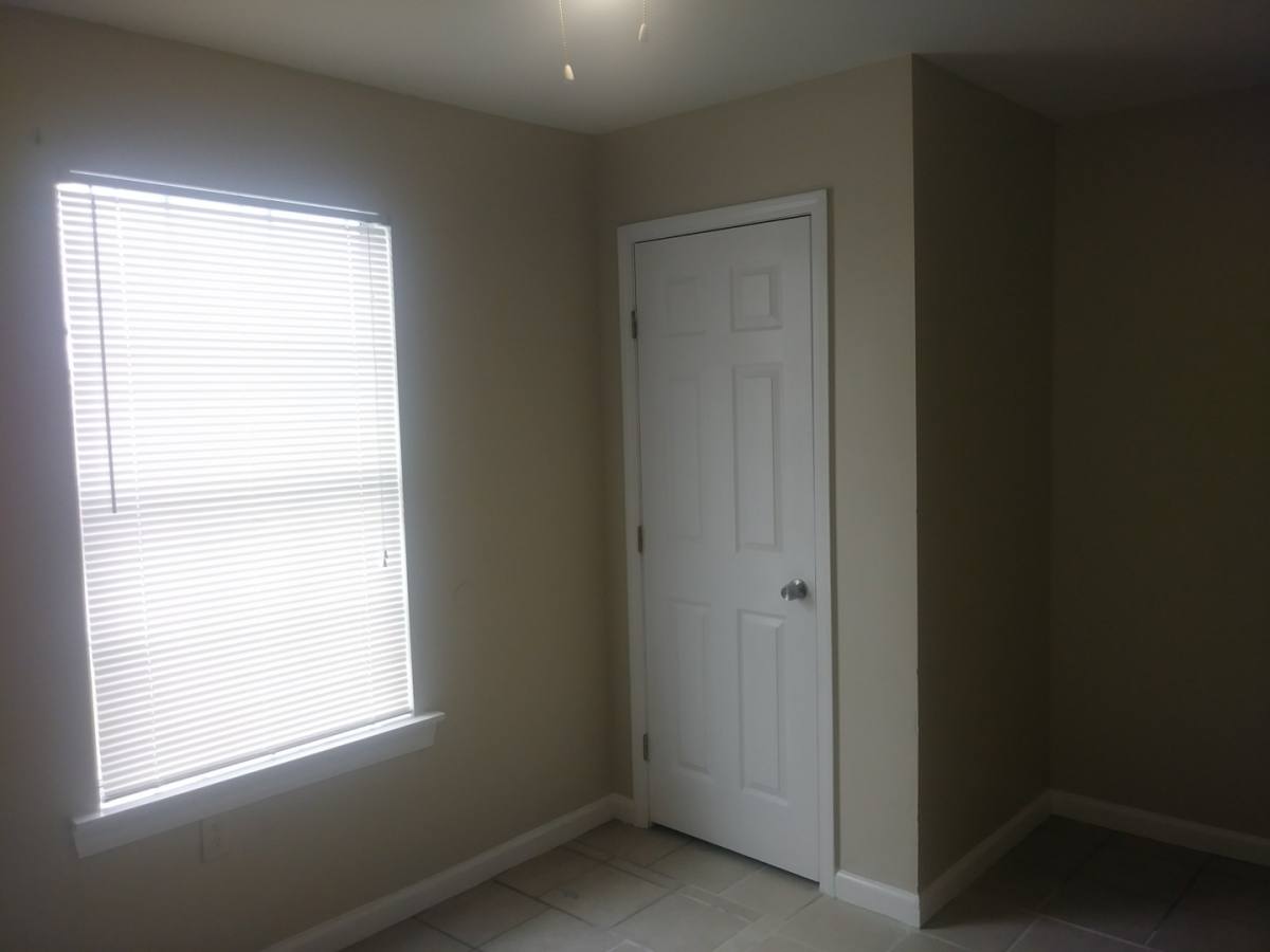 Apartment for rent at 2325-2327 Winthrop St, New Orleans, LA 70117