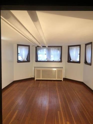 Apartment for rent at 1814 Wesley Ave, Berwyn, IL 60402