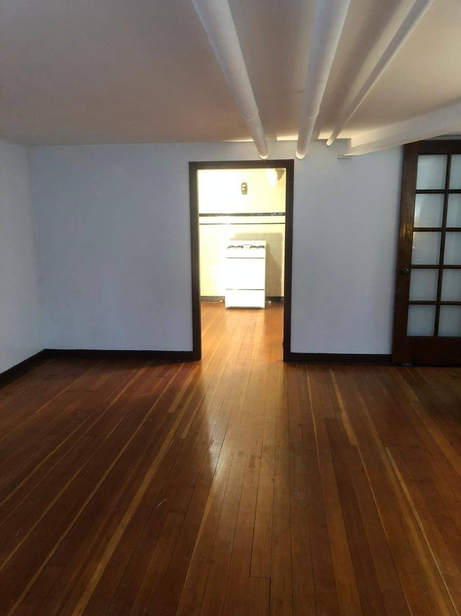 Apartment for rent at 1814 Wesley Ave, Berwyn, IL 60402