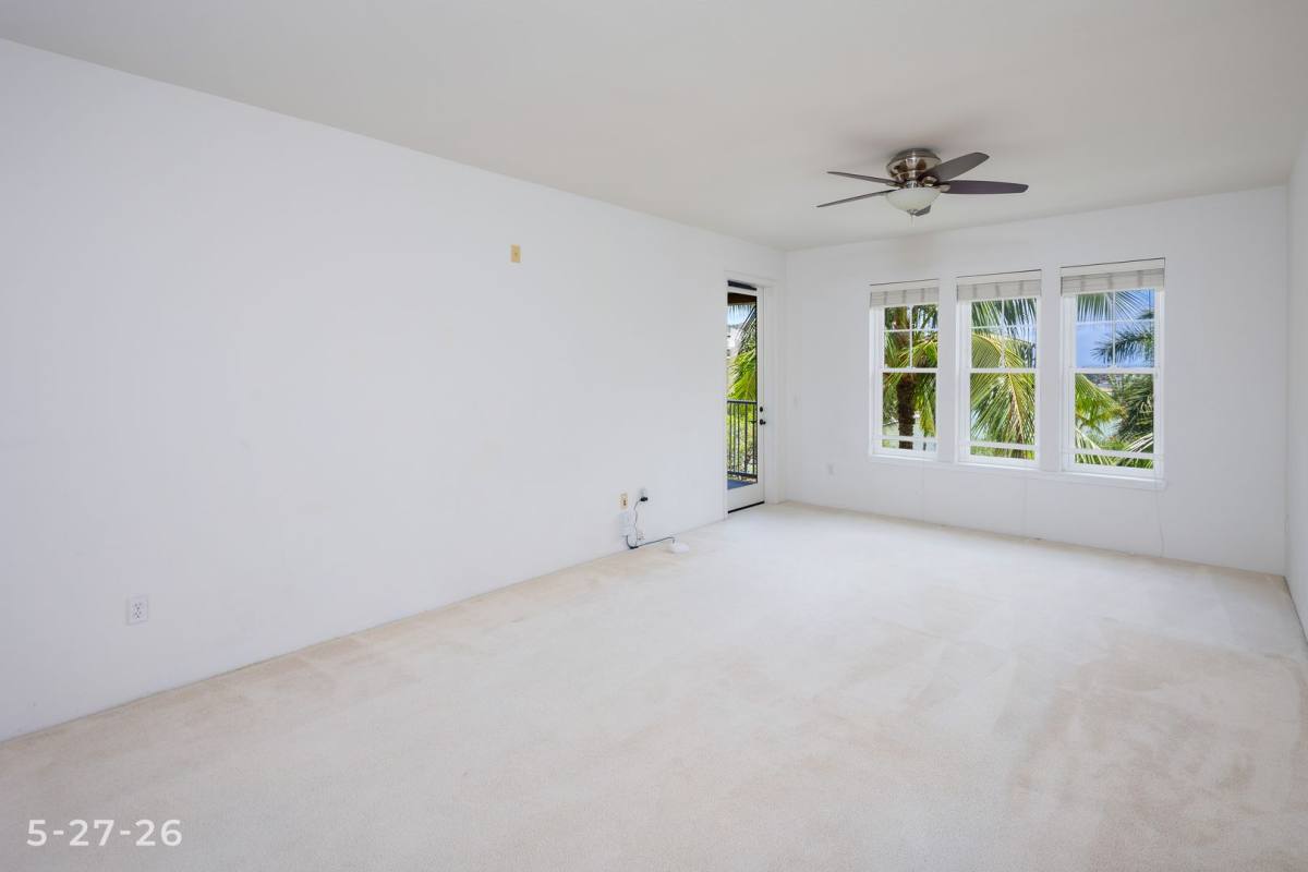 House for rent at 520 Lunalilo Home Rd, Honolulu, HI 96825